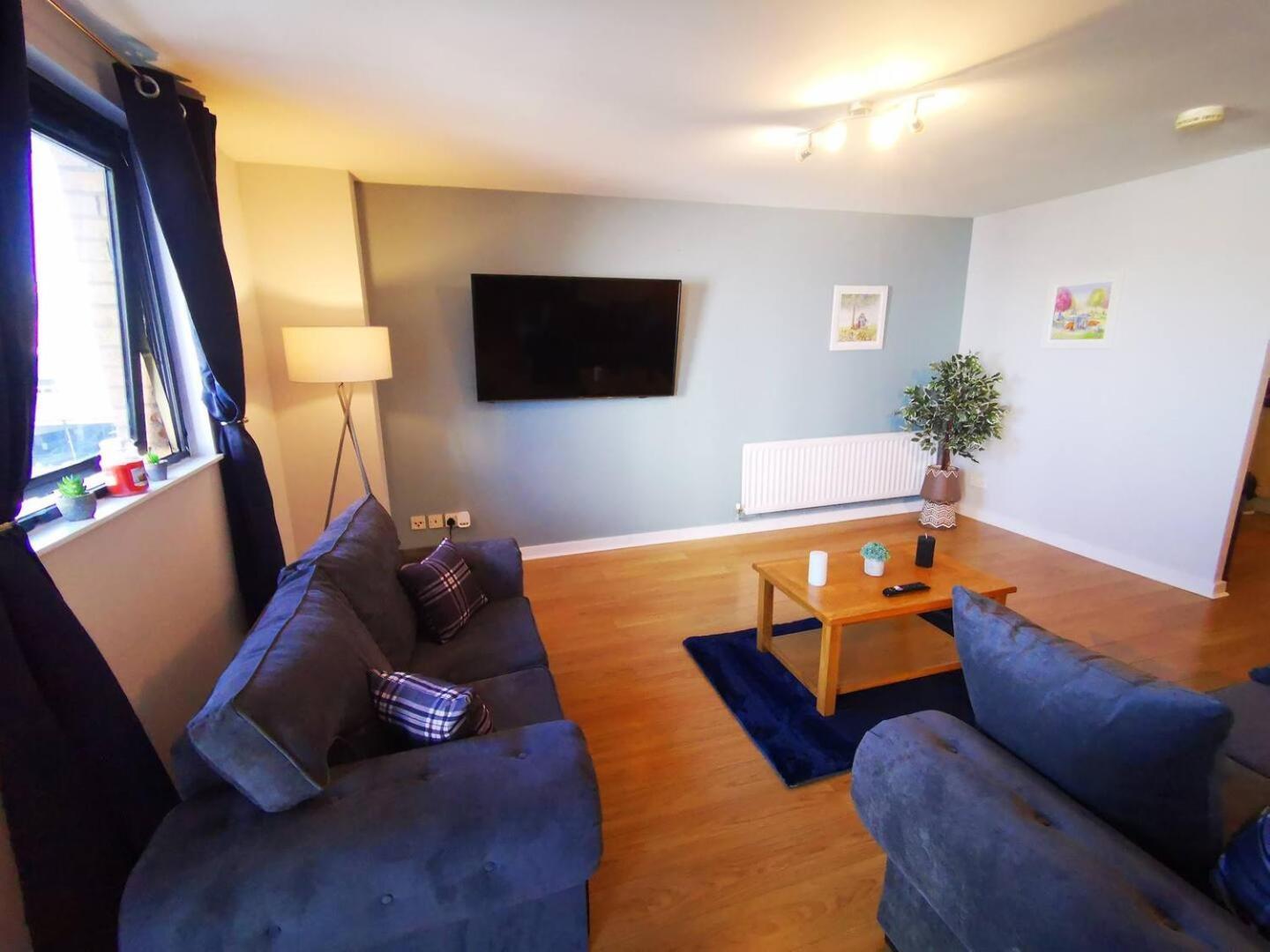 Apartment 2br Spacious Centre *