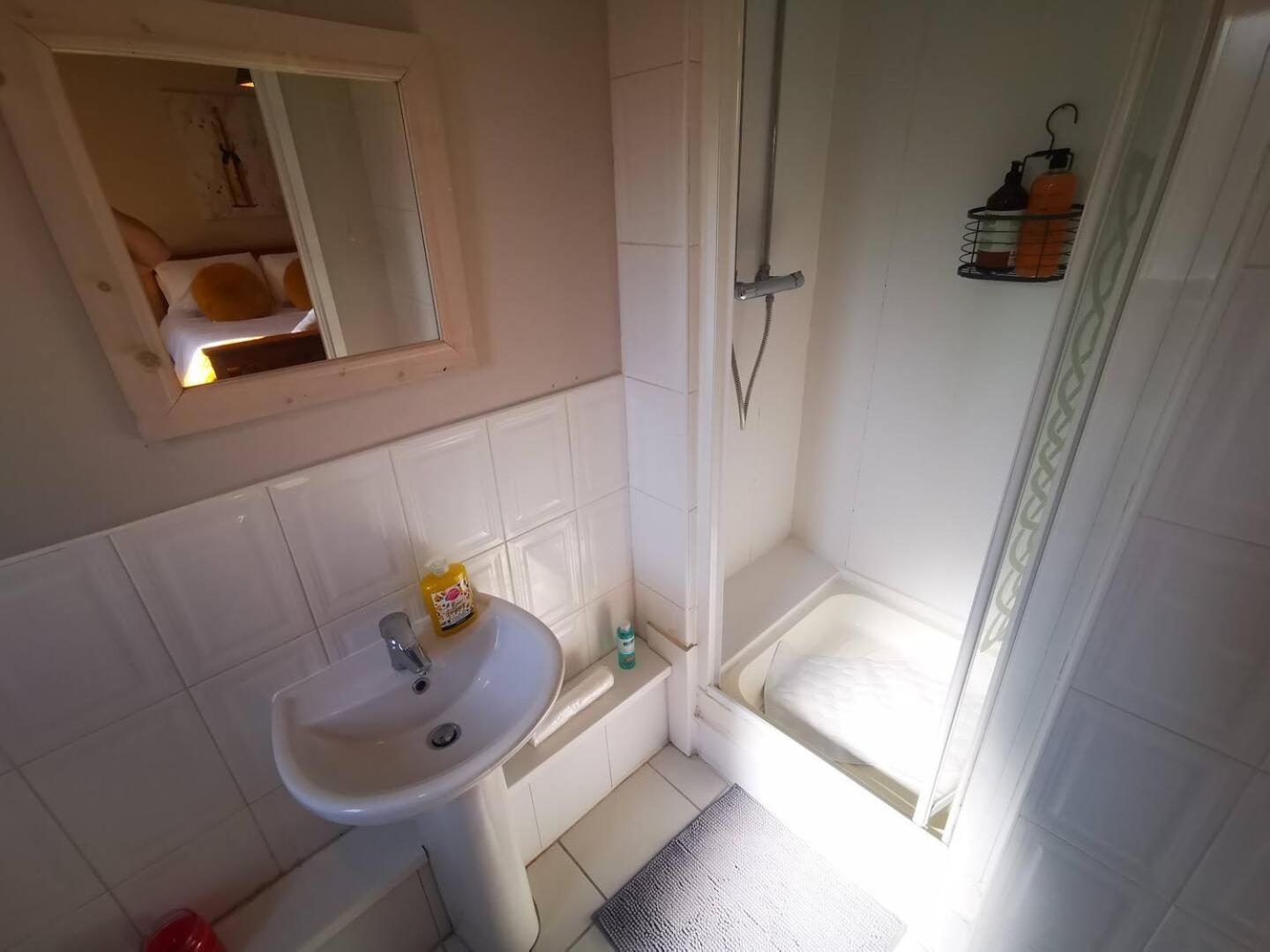 2br Spacious Centre Belfast