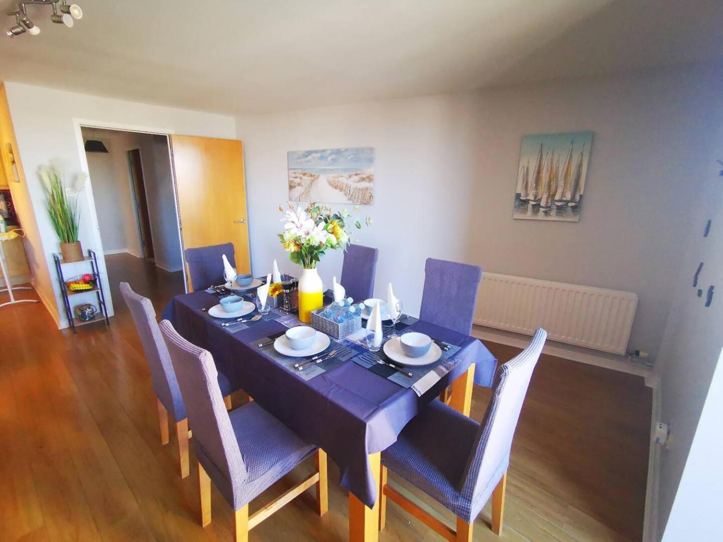 2br Spacious Centre Apartment Belfast