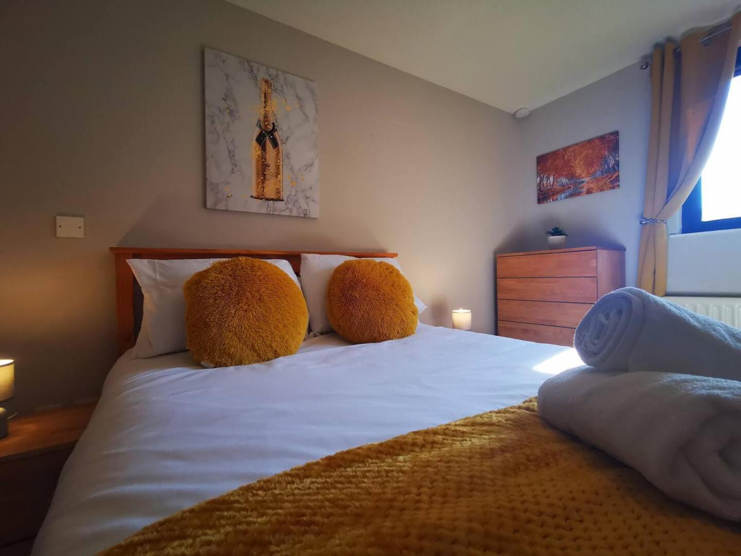 Apartment 2br Spacious Centre Belfast